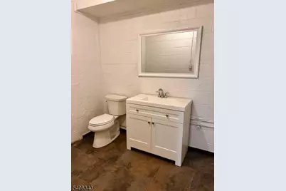 45 Carlton Ave, East Rutherford, NJ 07073 - Photo 12