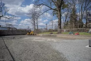 16 Olyphant Pl, Morristown, NJ 07960 - Photo 16