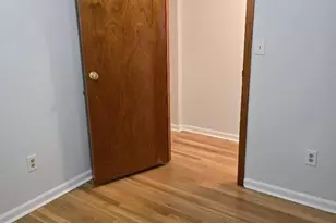 110 Elm St, Newark, NJ 07105 - Photo 6