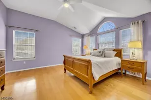 17 Mallard Ln, Bedminster Township, NJ 07921 - Photo 12