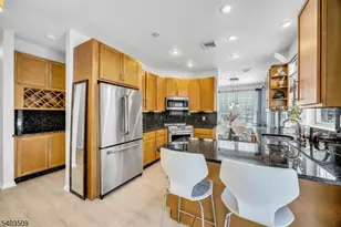 17 Mallard Ln, Bedminster Township, NJ 07921 - Photo 4