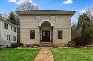 3 Adelina Ct, Cedar Grove, NJ 07009 - Photo 40