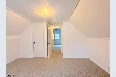 214 Elizabeth St #1, South Bound Brook Boro, NJ 08880 - Photo 16