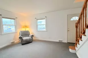 214 Elizabeth St, South Bound Brook Boro, NJ 08880 - Photo 2