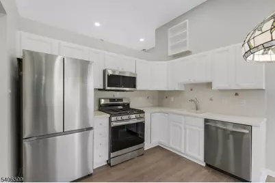 61 Waugh Ct, Bridgewater, NJ 08807 - Photo 6