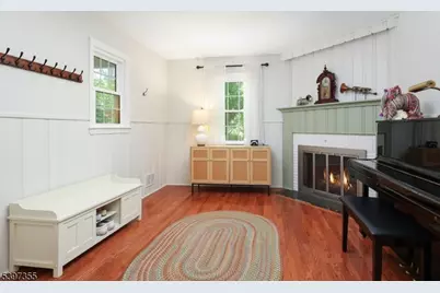 924 Maurice Ave, Rahway, NJ 07065 - Photo 6