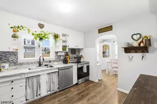 1060 Grand St, Phillipsburg, NJ 08865 - Photo 6