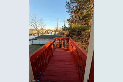 1329 Glendale Pl, Union Township, NJ 07083 - Photo 12