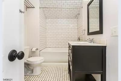 9 Lincoln Street, Glen Ridge Boro Twp., NJ 07028 - Photo 12