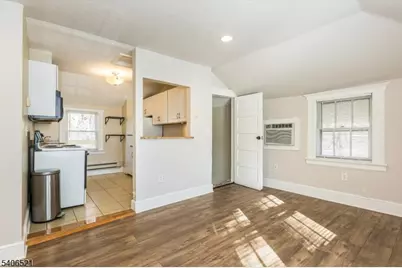 9 Lincoln Street, Glen Ridge Boro Twp., NJ 07028 - Photo 4