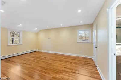 850 Valley Rd, Watchung, NJ 07069 - Photo 24
