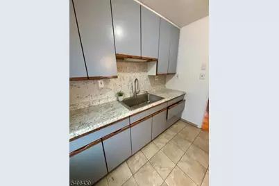 299 Wilson Ave, Rahway, NJ 07065 - Photo 6