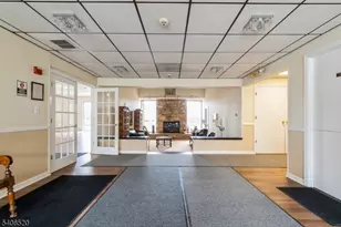 14 Pembroke Dr, Mendham, NJ 07945 - Photo 6