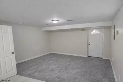 56-58 Kent St, Newark, NJ 07108 - Photo 4