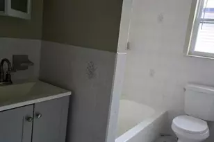 5658 Kent St, Newark, NJ 07108 - Photo 24