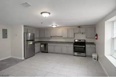 56-58 Kent St, Newark, NJ 07108 - Photo 2