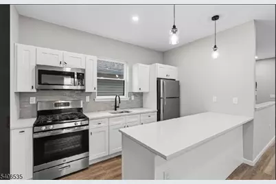 57 Rosa Park Blvd #2, Paterson, NJ 07524 - Photo 12