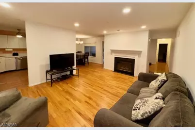 10 Larkin Cir #10, West Orange Township, NJ 07052 - Photo 4