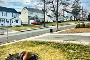 128 White Oak Terrace, Belleville, NJ 07109 - Photo 2