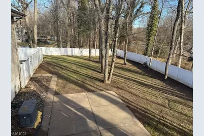 31 Green Dr, East Hanover Township, NJ 07936 - Photo 34