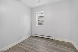 26 Vincent St, Newark, NJ 07105 - Photo 8