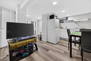 26 Vincent St, Newark, NJ 07105 - Photo 22