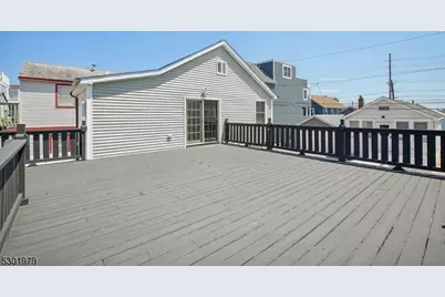 220 Bay Ter, Seaside Heights, NJ 08751 - Photo 16