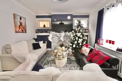 99 Grafton Ave, Newark, NJ 07104 - Photo 4