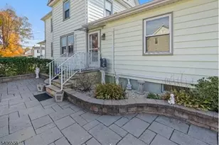 107 Thompson St, Raritan, NJ 08869 - Photo 4