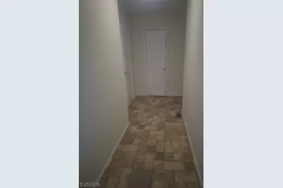 602 Village Commons, Raritan Township, NJ 08822 - Photo 2