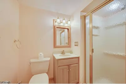 31 Marie Rd, Woodbridge Township, NJ 08863 - Photo 32