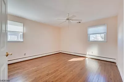 31 Marie Rd, Woodbridge Township, NJ 08863 - Photo 18