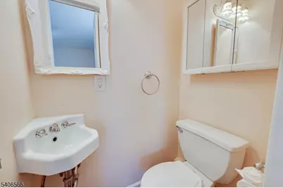 31 Marie Rd, Woodbridge Township, NJ 08863 - Photo 20