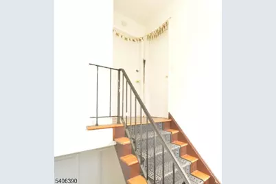 100 Eastern Way, Rutherford, NJ 07070 - Photo 16