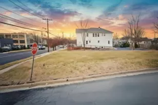 115 Stelton Rd, Piscataway Township, NJ 08854 - Photo 1
