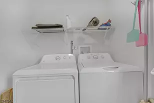 67 Woodland Ave, Woodbridge Township, NJ 08863 - Photo 12