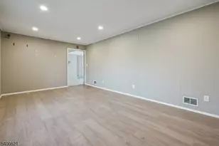 68 Fairchild Pl, Hanover Township, NJ 07981 - Photo 14