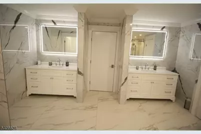 315 Freemans Ln, Franklin Lakes, NJ 07417 - Photo 30