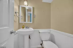 40 Drake Rd, Franklin Township, NJ 08873 - Photo 4