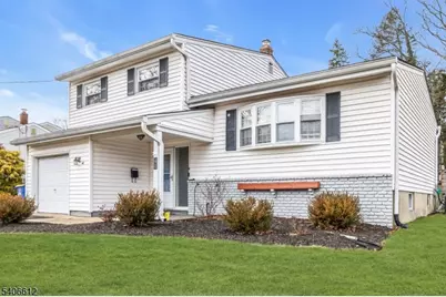 40 Drake Rd, Franklin Township, NJ 08873 - Photo 2