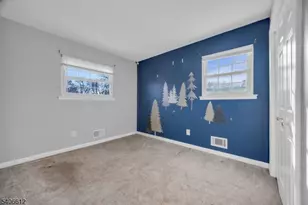 40 Drake Rd, Franklin Township, NJ 08873 - Photo 12