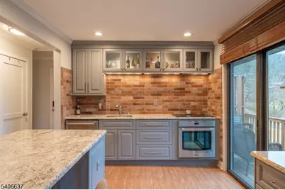 32 Great Gorge Ter #32, Vernon, NJ 07462 - Photo 4