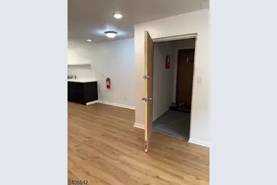 372 Valley St #C1F, South Orange, NJ 07079 - Photo 12