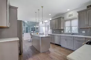 37 Lazarus Dr, Roxbury Township, NJ 07852 - Photo 8