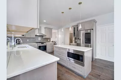 37 Lazarus Dr, Roxbury Township, NJ 07852 - Photo 6