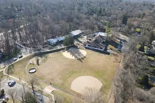 4 Hilltop Way, Essex Fells, NJ 07021 - Photo 32