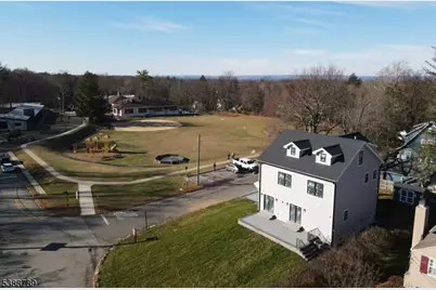 4 Hilltop Way, Essex Fells, NJ 07021 - Photo 30