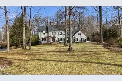 122 Old Stirling Rd, Warren Township, NJ 07059 - Photo 2