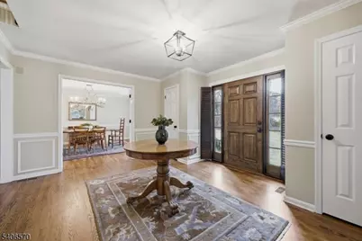 122 Old Stirling Rd, Warren Township, NJ 07059 - Photo 4