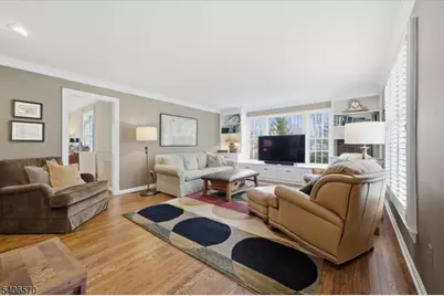 122 Old Stirling Rd, Warren Township, NJ 07059 - Photo 8